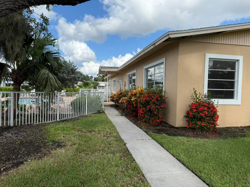Palm Grove - Mobile Home Community